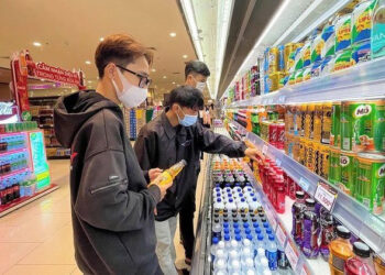 Nguy hại khi giới trẻ nghiện đồ uống có đường