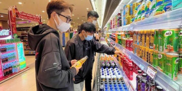 Nguy hại khi giới trẻ nghiện đồ uống có đường