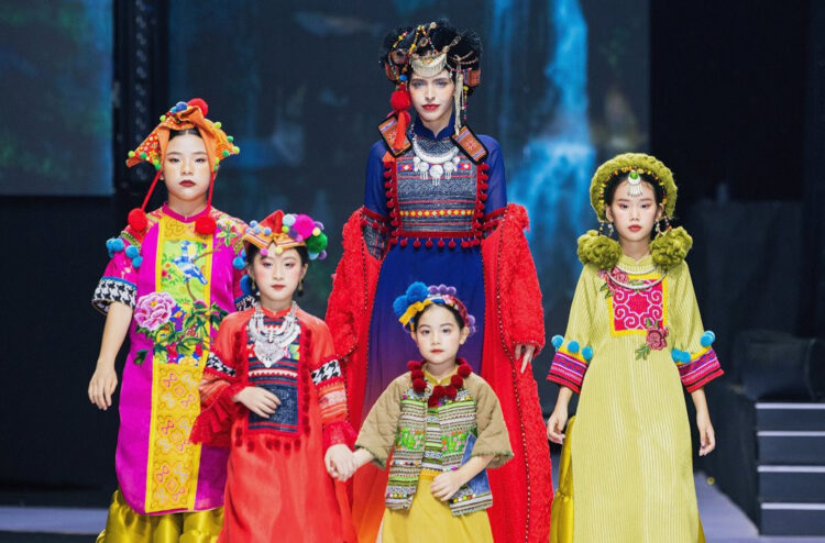 Đột phá tiếp nối dòng chảy thời trang bền vững