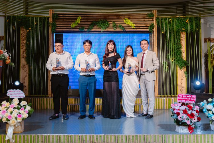 DR.SKINPRO TỎA SÁNG TẠI LỄ KỶ NIỆM 1 NĂM NGÀY THÀNH LẬP CÂU LẠC BỘ BÁC SĨ THẨM MỸ TRẺ MIỀN NAM SADC